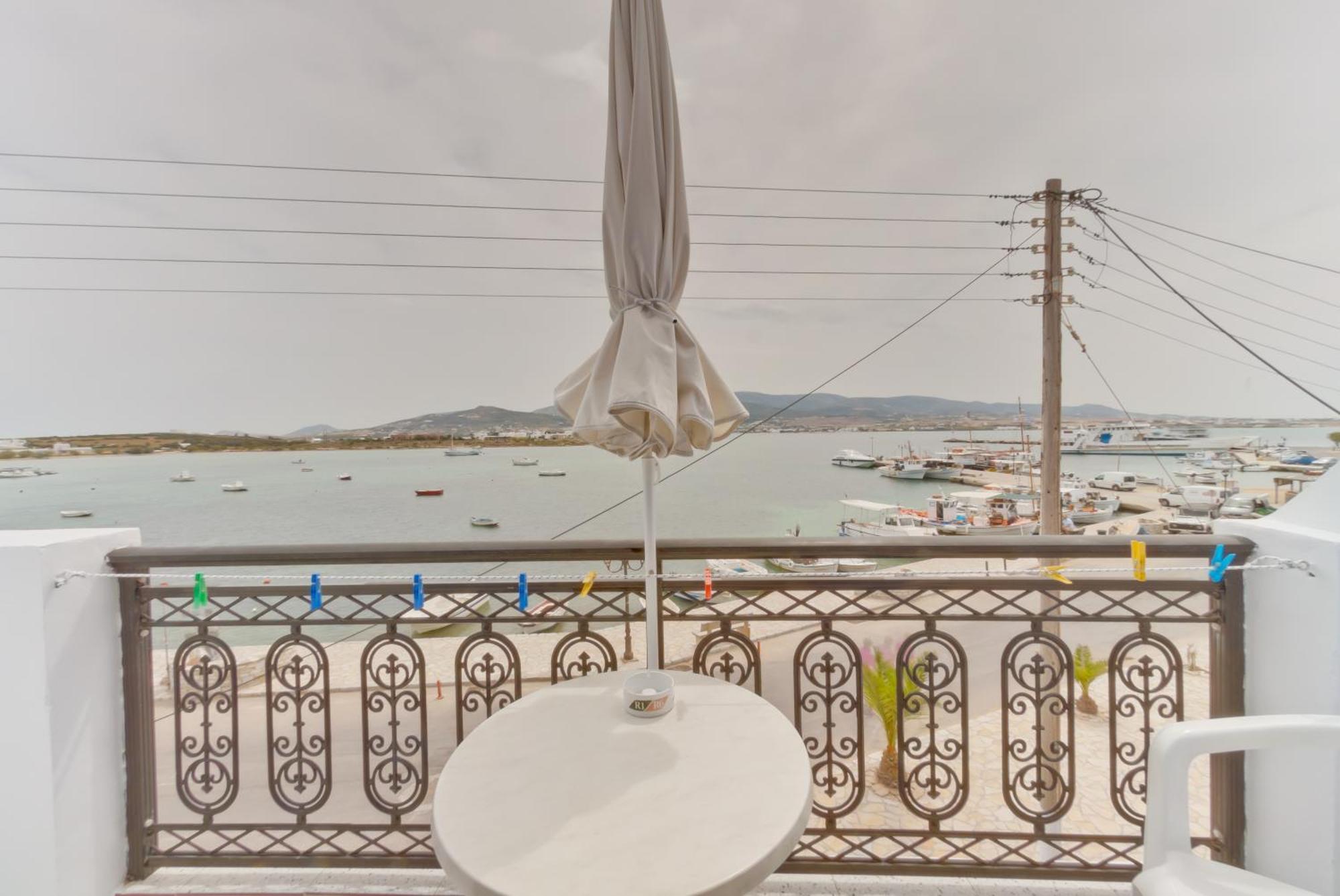 Paris Rooms Antiparos Città Esterno foto