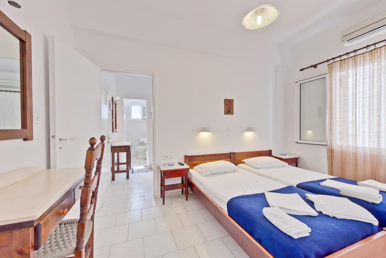 Paris Rooms Antiparos Città Camera foto